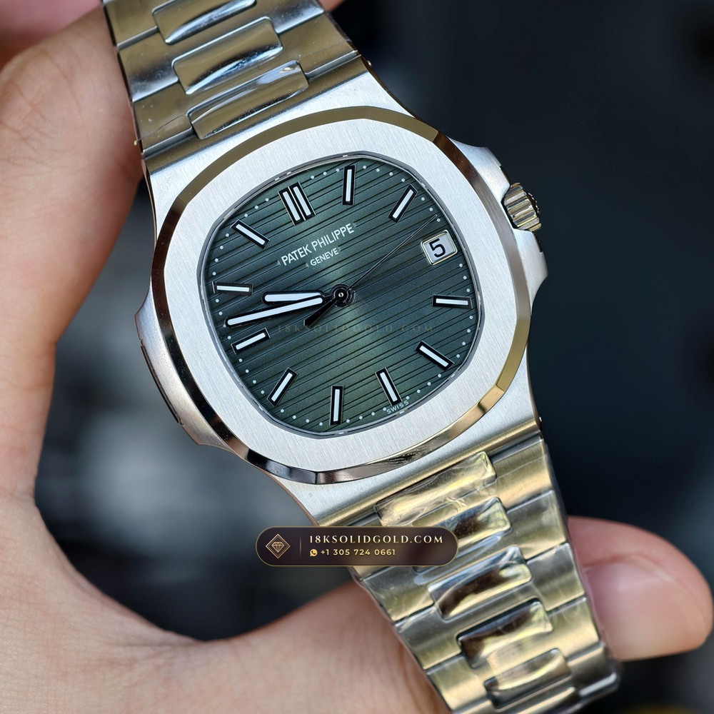 Patek Philippe Nautilus Self-Winding 22K Gold Rotor 5-Axis CNC Case Reference 5711/1A-014 — Salon Edition angle 2