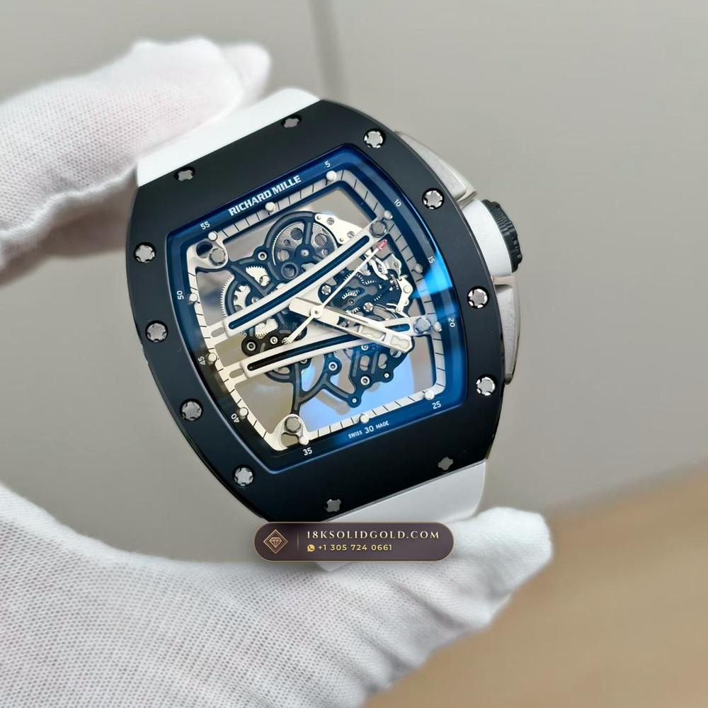Richard Mille RM 61-01 Yohan Blake Asymmetric Geneva Atelier Spec — Salon Edition angle 2