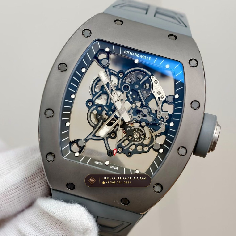 Richard Mille RM 055 Bubba Watson Manual Winding Geneva Atelier Spec — Salon Edition angle 3