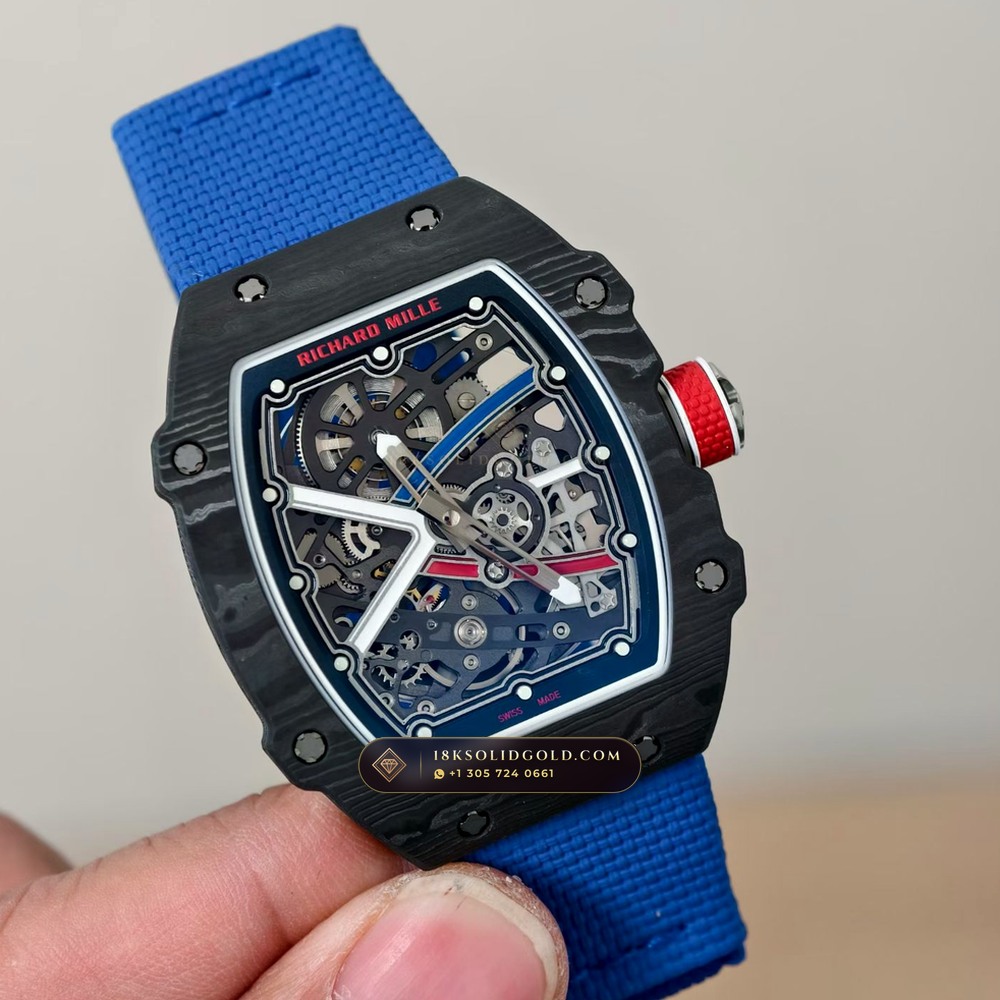 Richard Mille RM 67-02 Automatic Extra-Flat Sebastien Ogier Carbon TPT Sapphire Caseback Spec — Salon Edition angle 3