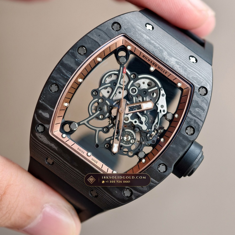 Richard Mille RM 055 Bubba Watson Manual Winding Asia Limited Edition — Salon Edition angle 3