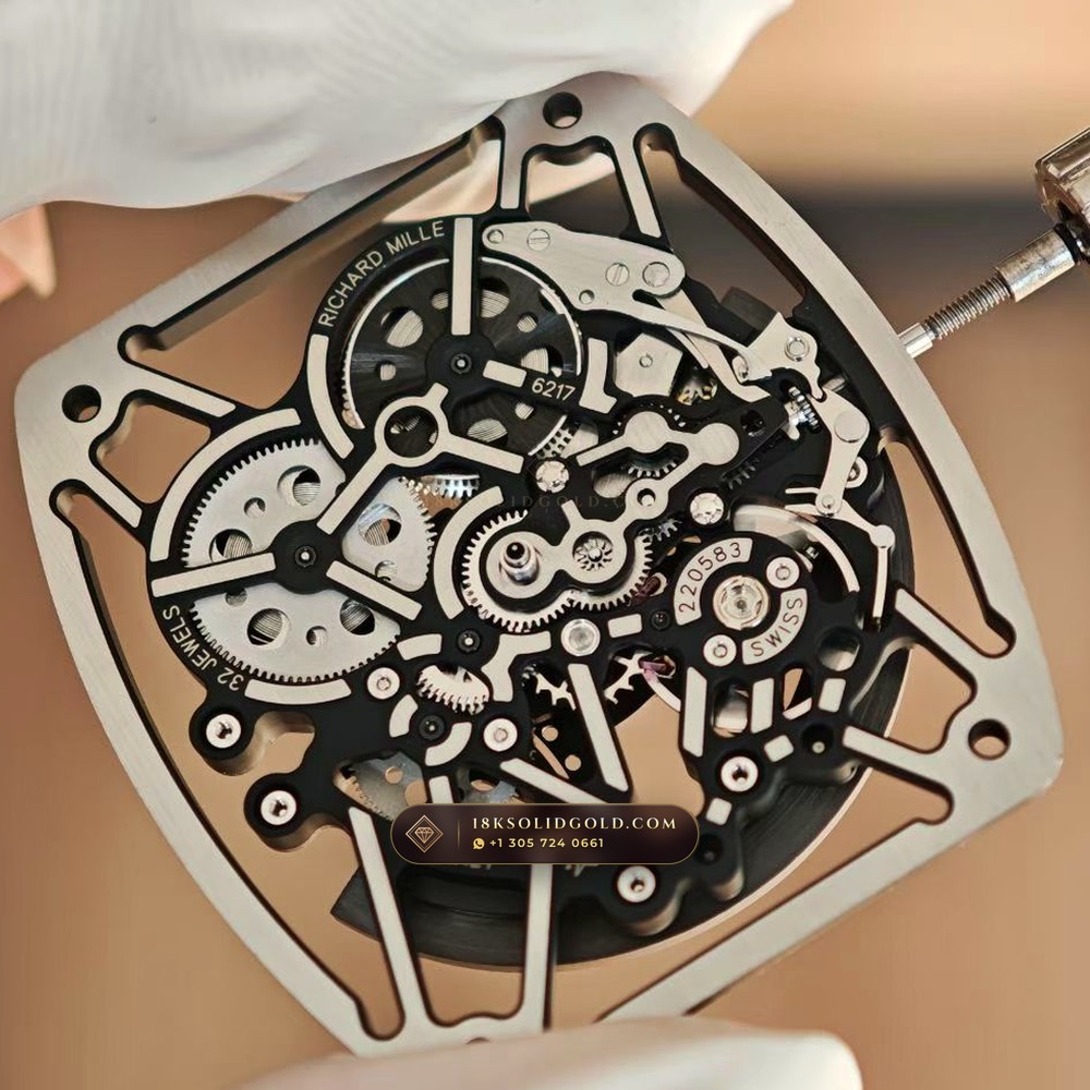 Richard Mille RM 35-02 Rafael Nadal Automatic Chronometer Regulated Spec — Salon Edition angle 3