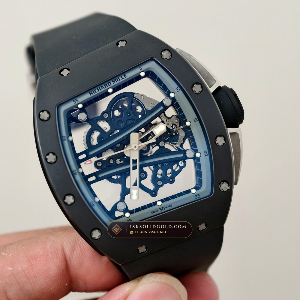 Richard Mille RM 61-01 Yohan Blake Asymmetric Master Watchmaker Spec — Salon Edition angle 2