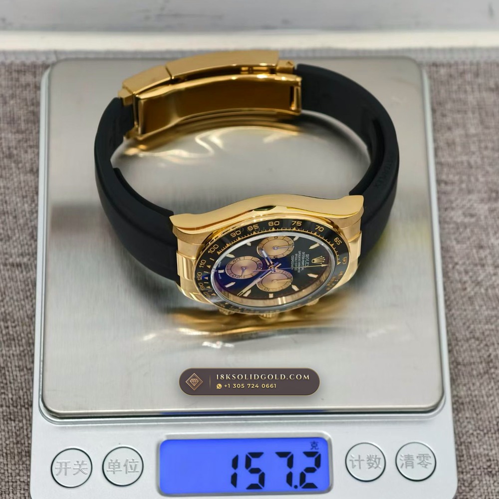 Rolex Cosmograph Daytona 18K Yellow Gold Free-Sprung Calibre Reference 126518LN — Hallmarked Edition — Studio Gallery Plate IX in 18K Yellow Gold Au750 (160.6g Verified Mass, Rolex Manufacture Cal. 4131 - 72h Power Reserve)