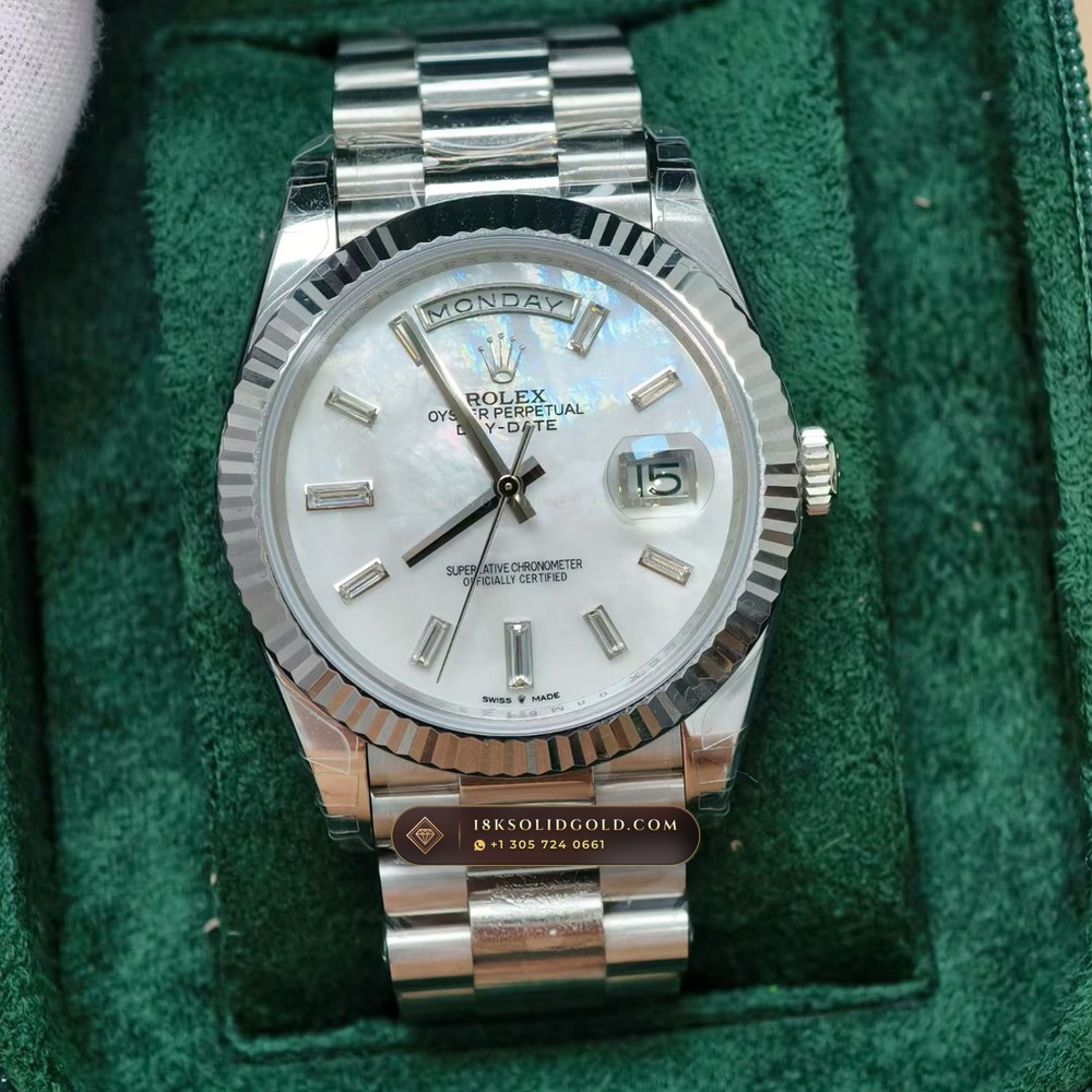 Rolex Day-Date 40 Iridescent Natural Mother-of-Pearl Dial 18K Everose Gold Reference 228235 — Hallmarked Edition
