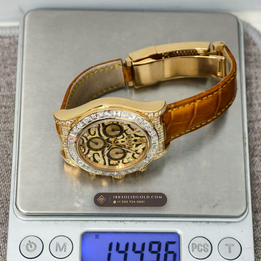 Rolex Cosmograph Daytona Baguette Diamond Edition 18K Yellow Gold Reference 116588TBR — Hallmarked Edition — Studio Gallery Plate IX in 18K Yellow Gold Au750 (160.4g Verified Mass, Rolex Manufacture Cal. 4130 - 72h Power Reserve)