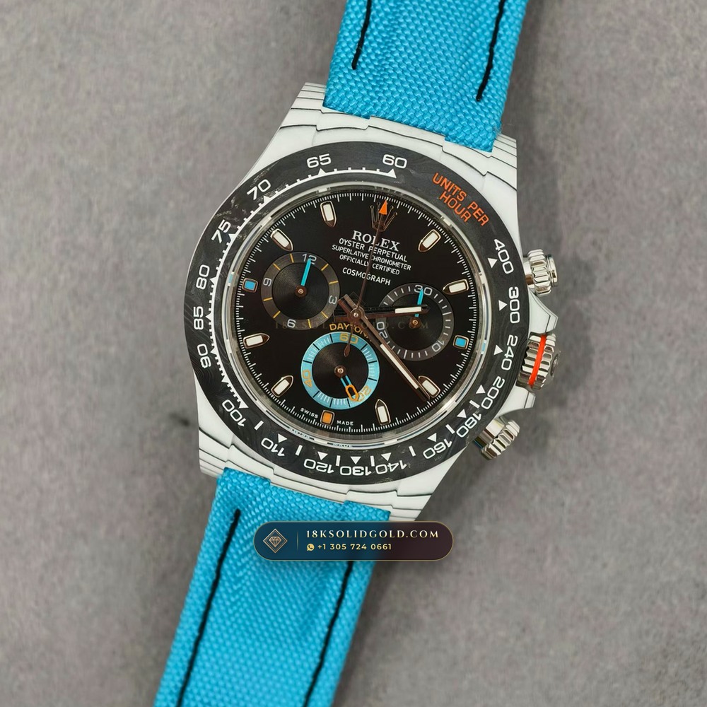 Rolex Cosmograph Daytona Reference 116500LN — Salon Edition angle 2