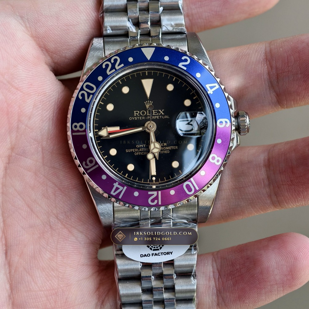 Rolex GMT-Master Vintage Reference 1675 — Salon Edition