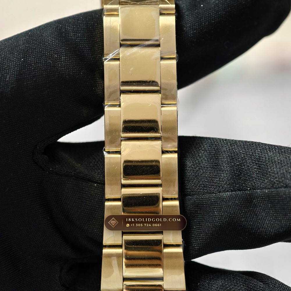 Rolex Cosmograph Daytona 18K Yellow Gold Deep Crystal Optics Reference 126508 — Hallmarked Edition — Studio Gallery Plate VII in 18K Yellow Gold Au750 (216.9g Verified Mass, Rolex Manufacture Cal. 4131 - 72h Power Reserve)