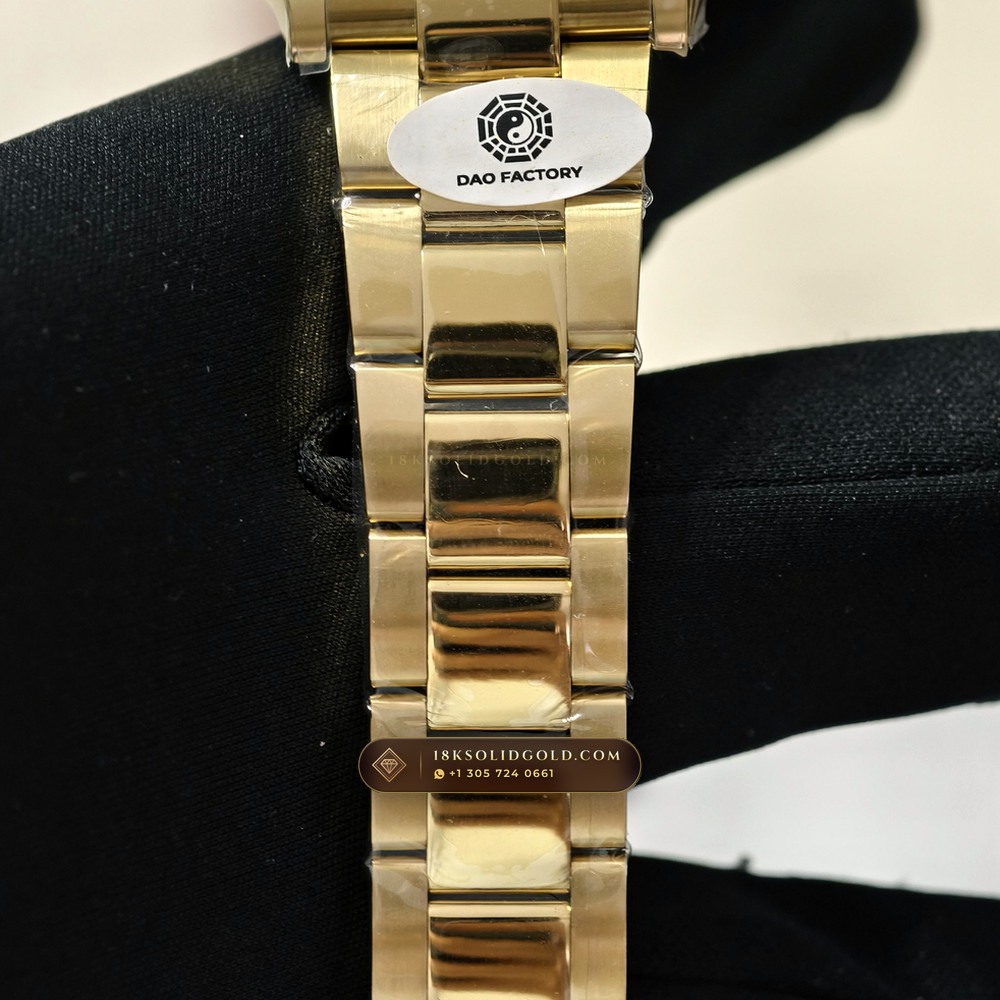 Rolex Cosmograph Daytona 18K Yellow Gold Deep Crystal Optics Reference 126508 — Hallmarked Edition — Studio Gallery Plate VIII in 18K Yellow Gold Au750 (216.9g Verified Mass, Rolex Manufacture Cal. 4131 - 72h Power Reserve)