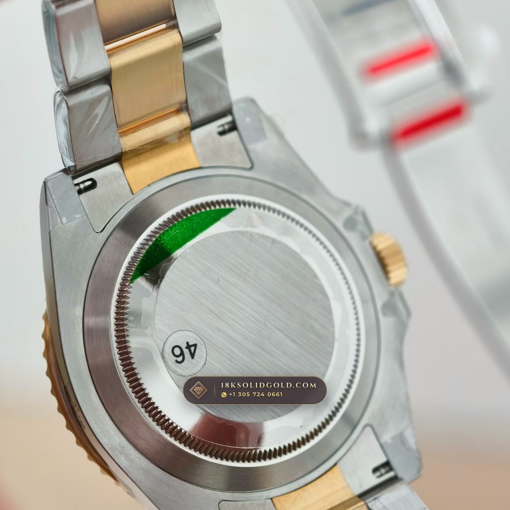 Rolex Submariner Date Geneva Atelier Spec Reference 126613LB — Salon Edition — Studio Gallery Plate VII in 18K Gold & 904L Oystersteel Rolesor (174.7g Verified Mass, Rolex Manufacture Cal. 3235 - 70h Power Reserve)