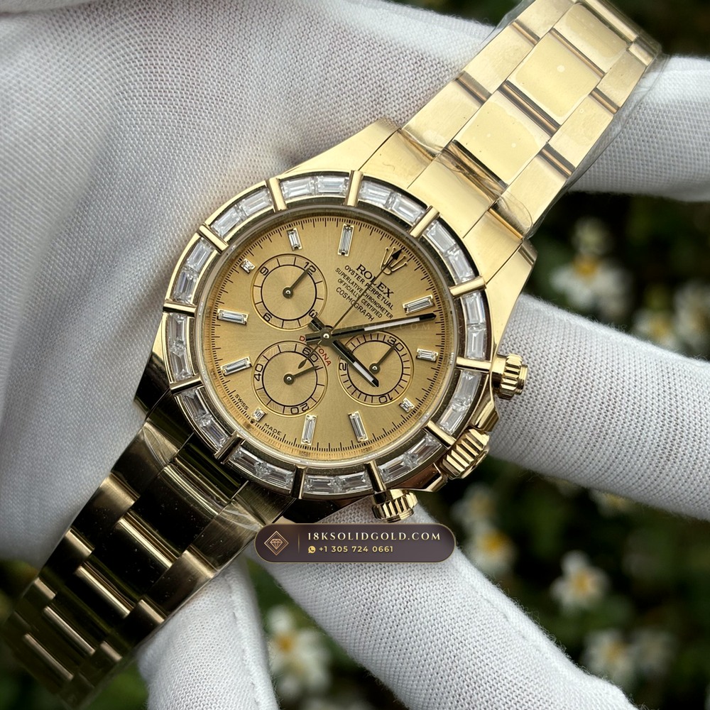Rolex Cosmograph Daytona Diamond-Set Bezel 18K Yellow Gold Reference 126508 — Hallmarked Edition angle 3