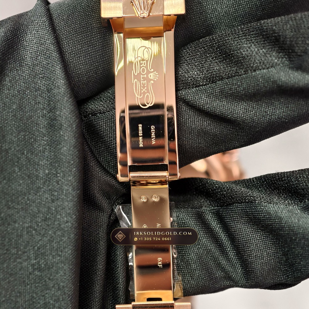 Rolex Cosmograph Daytona 18K Everose Gold Hand-Chamfered Bevel Spec Reference 126505 — Hallmarked Edition — Studio Gallery Plate X in 18K Rose Gold Au750 (216.6g Verified Mass, Rolex Manufacture Cal. 4131 - 72h Power Reserve)