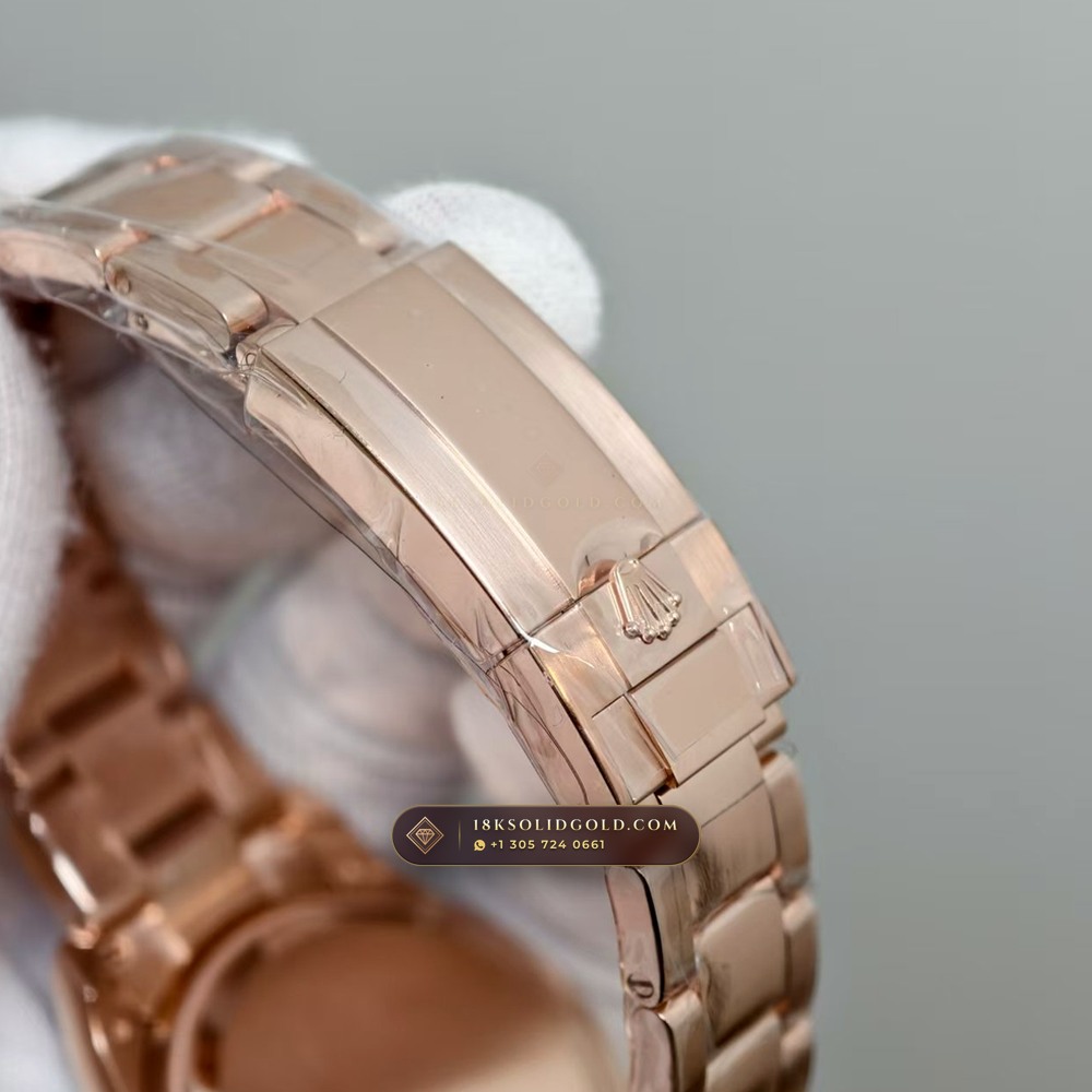 Rolex Cosmograph Daytona Aventurine Starry Dial 18K Everose Gold Reference 126505 — Hallmarked Edition — Studio Gallery Plate VII in 18K Rose Gold Au750 (216.2g Verified Mass, Rolex Manufacture Cal. 4131 - 72h Power Reserve)