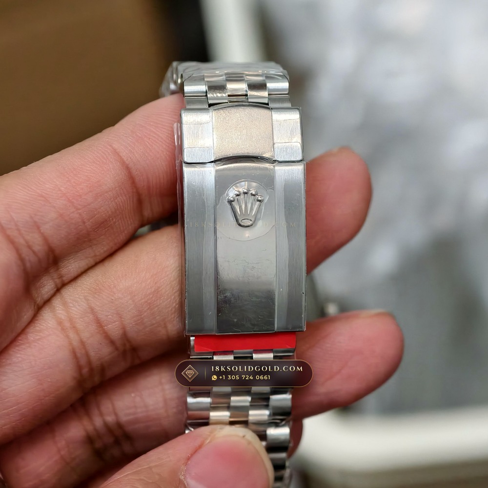 Rolex Datejust 41 Geneva Atelier Spec Reference 126331 — Salon Edition — Studio Gallery Plate VII in 18K Gold & 904L Oystersteel Rolesor (150.7g Verified Mass, Rolex Manufacture Cal. 3235 - 70h Power Reserve)