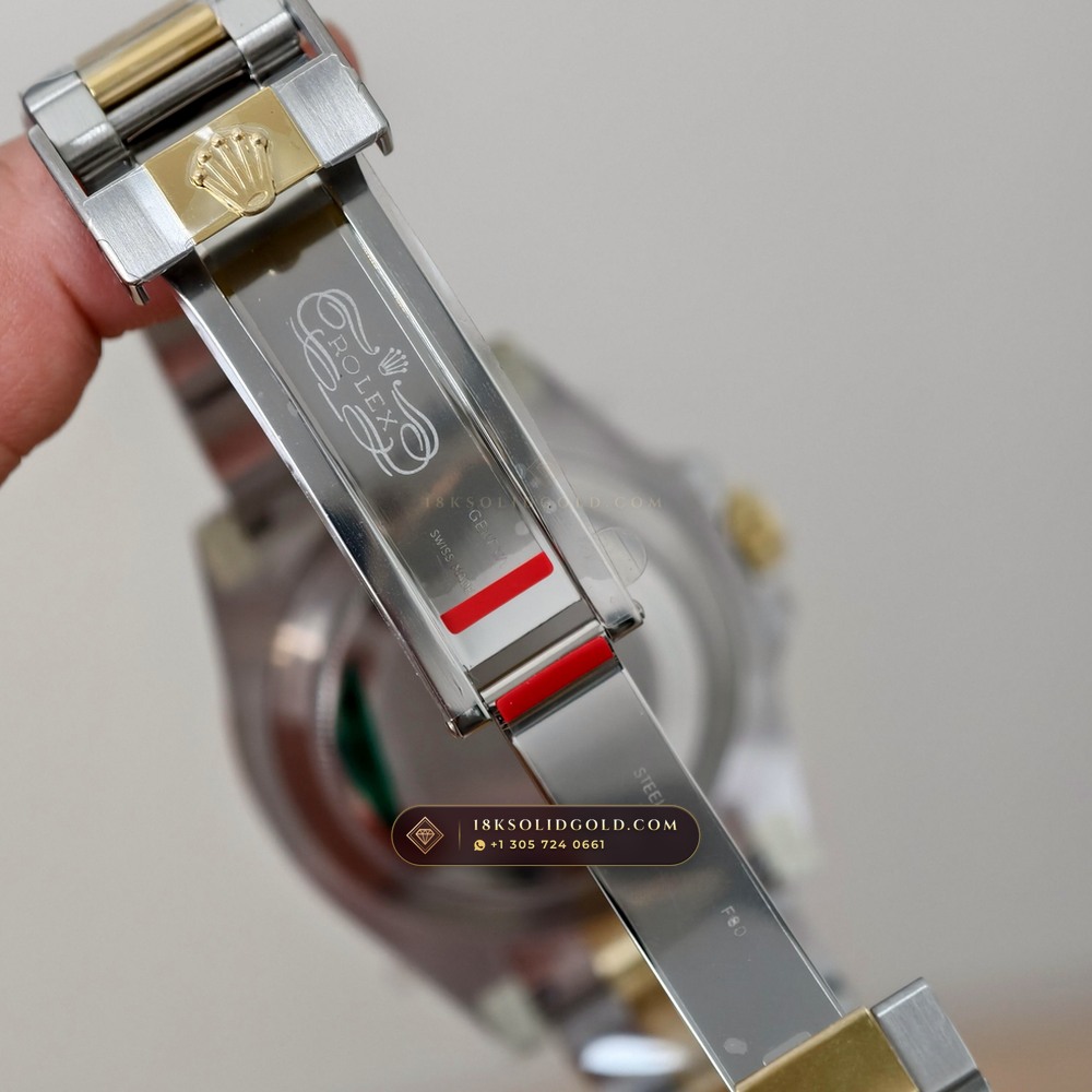 Rolex Submariner Date Chronometer Regulated Spec Reference 126613LB — Salon Edition — Studio Gallery Plate VII in 18K Gold & 904L Oystersteel Rolesor (174.6g Verified Mass, Rolex Manufacture Cal. 3235 - 70h Power Reserve)