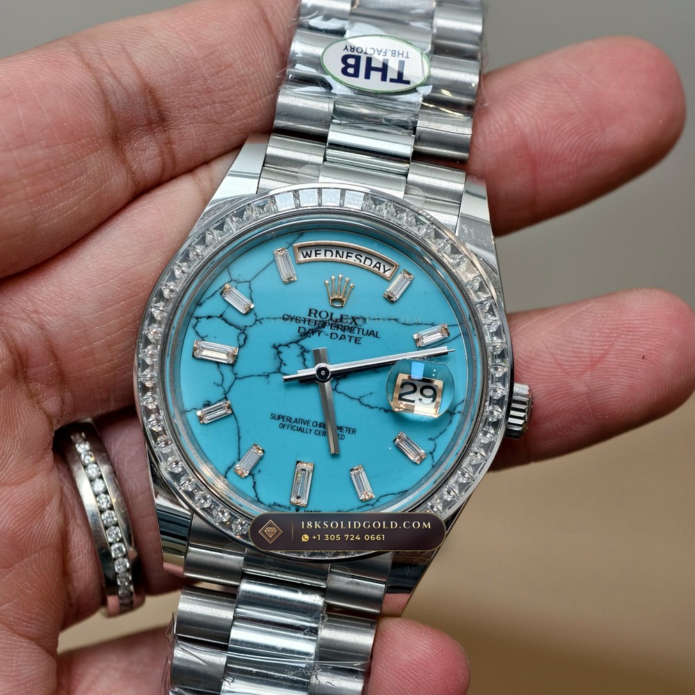 Rolex Day-Date 40 Natural Turquoise Dial Diamond-Set Bezel 18K Everose Gold Reference 228235 — Hallmarked Edition angle 2