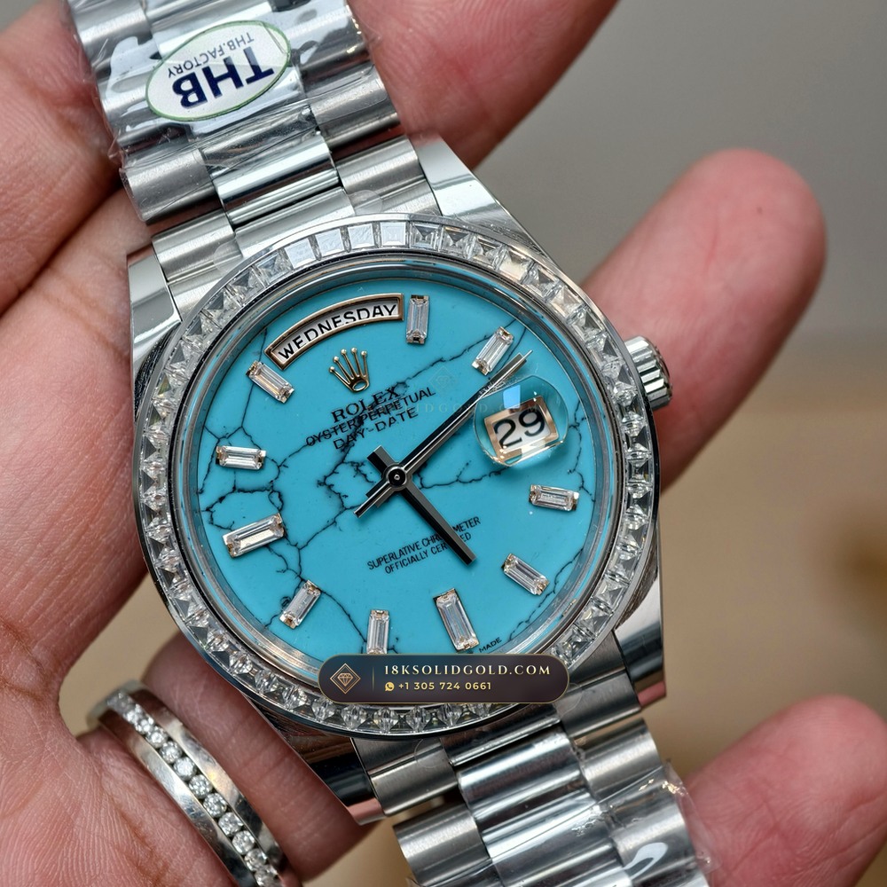 Rolex Day-Date 40 Natural Turquoise Dial Diamond-Set Bezel 18K Everose Gold Reference 228235 — Hallmarked Edition angle 3