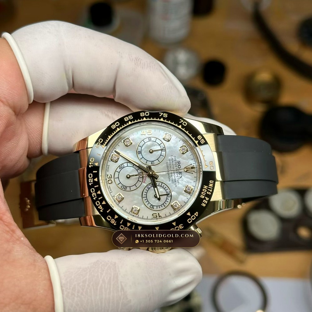 Rolex Cosmograph Daytona Iridescent Natural Mother-of-Pearl Dial 18K Yellow Gold Reference 116518 — Hallmarked Edition angle 3