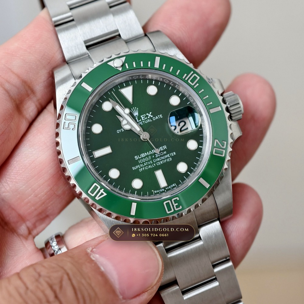 Rolex Submariner Date Hulk Sunburst Green Dial Reference 116610LV — Salon Edition angle 3