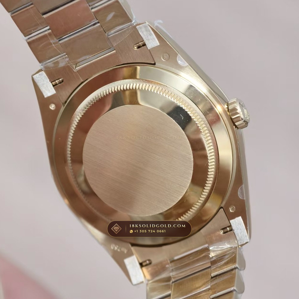 Rolex Day-Date 40 Champagne Gold Roman Dial 18K Yellow Gold Reference 228238 — Hallmarked Edition — Studio Gallery Plate VII in 18K Yellow Gold Au750 (210.4g Verified Mass, Rolex Manufacture Cal. 3255 - 70h Power Reserve)
