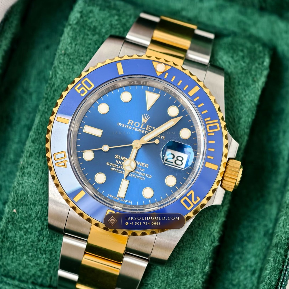 Rolex Submariner Date Reference 116613 — Salon Edition angle 3