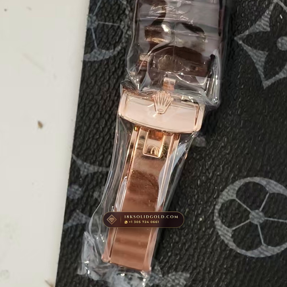 Rolex Day-Date 36 Gibeon Meteorite Dial 18K Everose Gold Reference 118135 — Hallmarked Edition — Studio Gallery Plate VII in 18K Rose Gold Au750 (118.9g Verified Mass, Rolex Manufacture Cal. 3155)