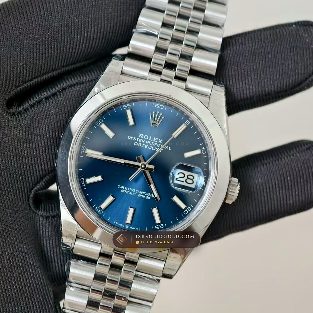 Rolex Datejust 41 Geneva Atelier Spec Reference 126300 — Salon Edition angle 3