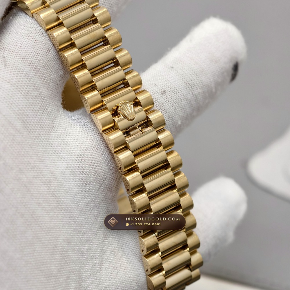 Rolex Day-Date 40 18K Yellow Gold Hand-Chamfered Bevel Spec Reference 228238 — Hallmarked Edition — Studio Gallery Plate VII in 18K Yellow Gold Au750 (210.1g Verified Mass, Rolex Manufacture Cal. 3255 - 70h Power Reserve)