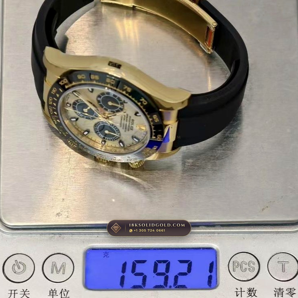 Rolex Cosmograph Daytona 18K Yellow Gold Geneva Atelier Spec Reference 116518LN — Hallmarked Edition — Studio Gallery Plate IX in 18K Yellow Gold Au750 (160.7g Verified Mass, Rolex Manufacture Cal. 4130 - 72h Power Reserve)