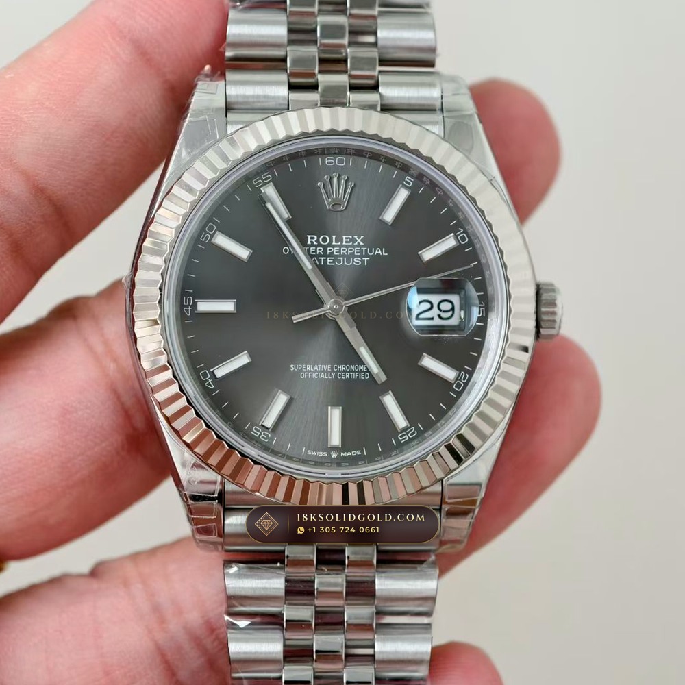 Rolex Datejust 41 Fluted 18K White Gold Bezel & Sunray Dial Reference 126334 — Salon Edition