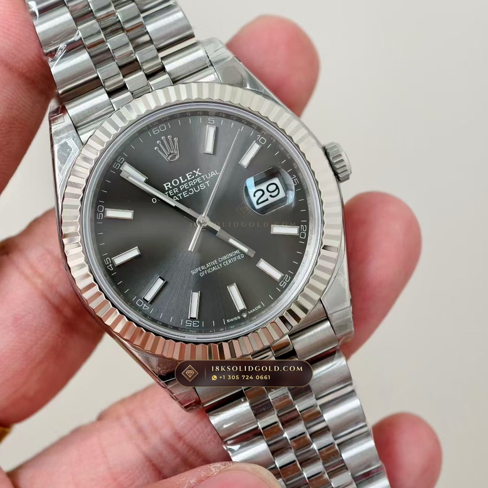 Rolex Datejust 41 Fluted 18K White Gold Bezel & Sunray Dial Reference 126334 — Salon Edition angle 2