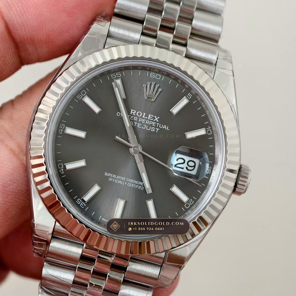 Rolex Datejust 41 Fluted 18K White Gold Bezel & Sunray Dial Reference 126334 — Salon Edition angle 3