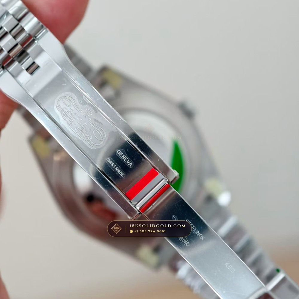 Rolex Datejust 41 Fluted 18K White Gold Bezel & Sunray Dial Reference 126334 — Salon Edition — Studio Gallery Plate VII in 904L Stainless Steel Custom Architecture (150.2g Verified Mass, Rolex Manufacture Cal. 3235 - 70h Power Reserve)