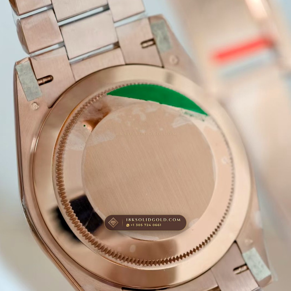 Rolex Day-Date 40 18K Everose Gold Sapphire Caseback Spec Reference 228235 — Hallmarked Edition — Studio Gallery Plate VII in 18K Rose Gold Au750 (210.5g Verified Mass, Rolex Manufacture Cal. 3255 - 70h Power Reserve)