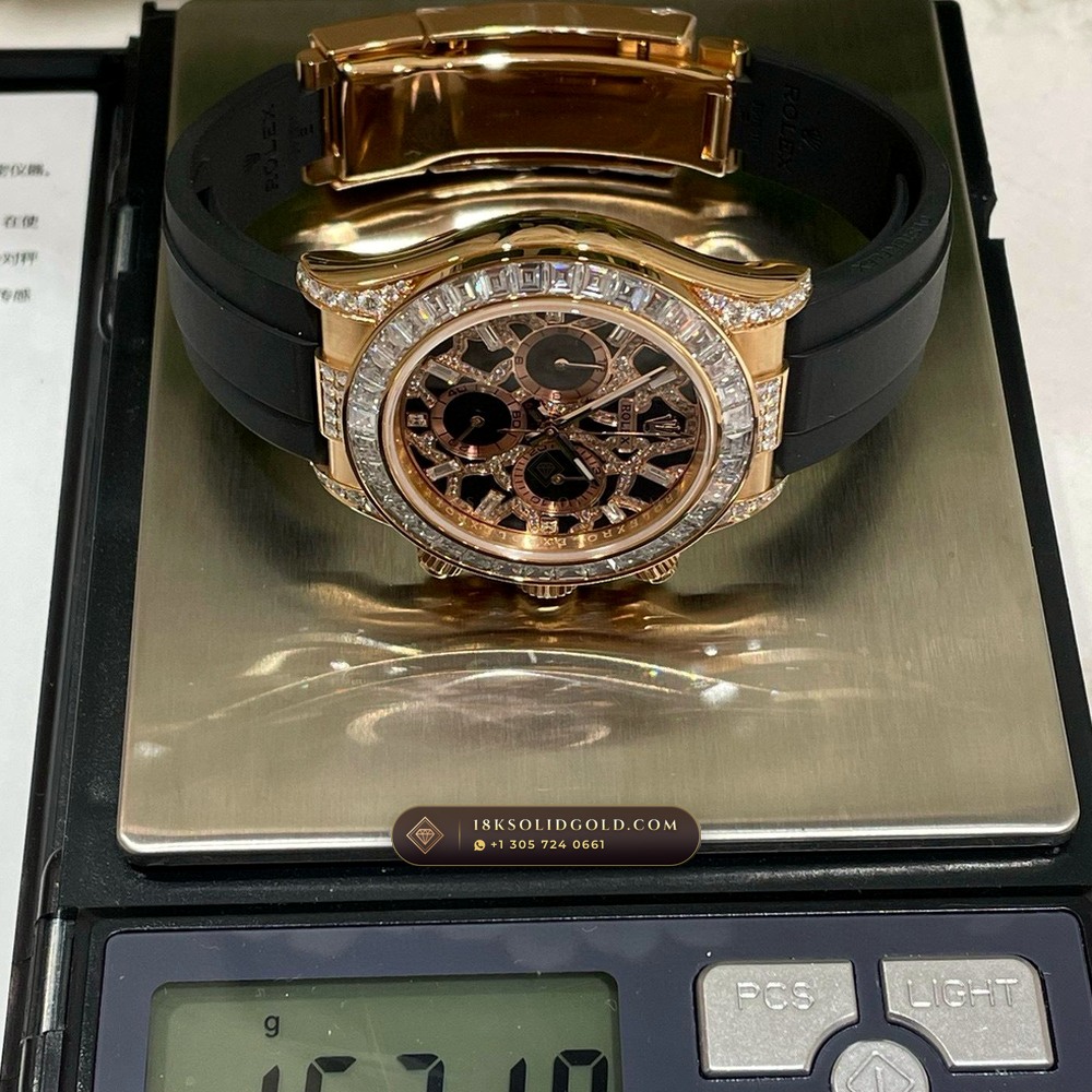 Rolex Cosmograph Daytona Giraffe Off-Catalogue Diamond Edition 18K Everose Gold Geneva Atelier Spec Reference 126555TBR — Hallmarked Edition angle 3