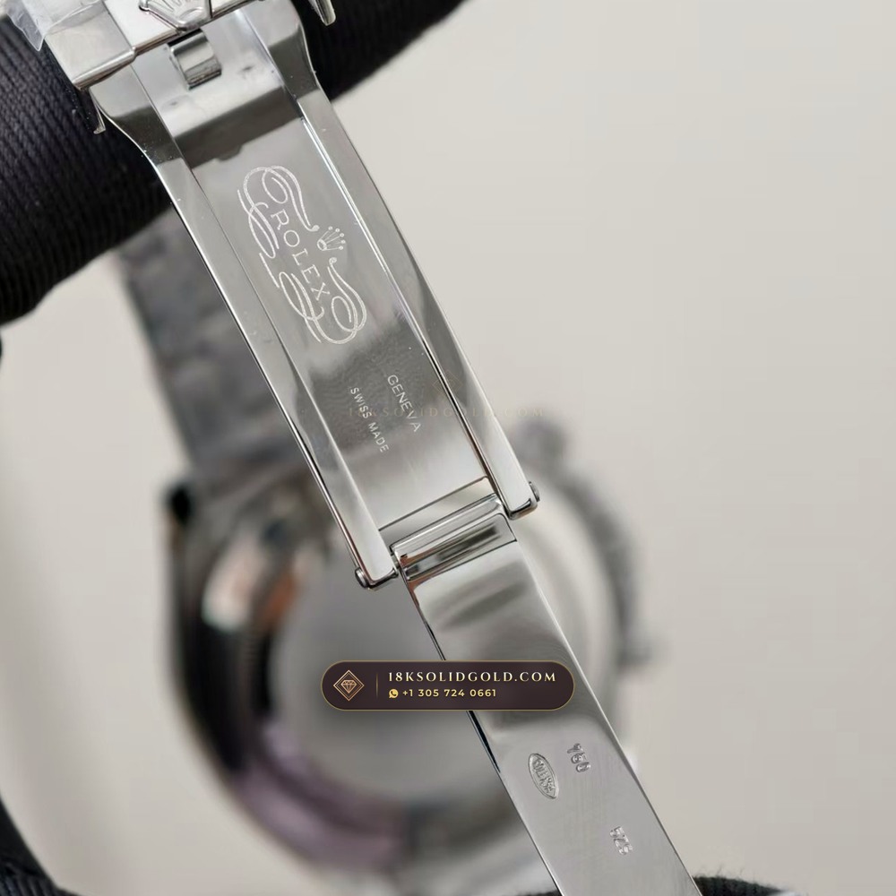 Rolex Cosmograph Daytona Diamond-Set Bezel 18K White Gold Reference 126599TSA — Hallmarked Edition — Studio Gallery Plate VII in 18K White Gold Au750 (216.5g Verified Mass, Rolex Manufacture Cal. 4131 - 72h Power Reserve)