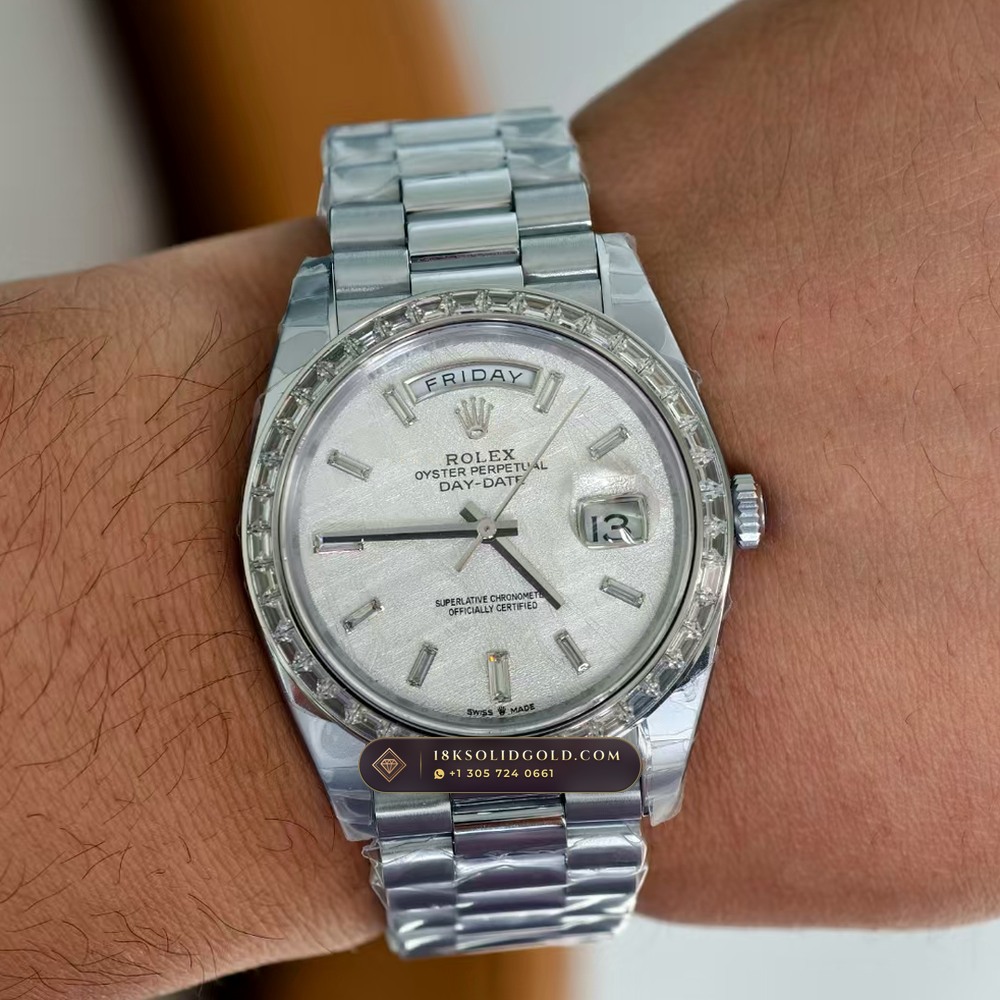 Rolex Day-Date 40 Gibeon Meteorite Dial 18K Everose Gold Reference 228235 — Hallmarked Edition — Studio Gallery Plate VIII in 18K Rose Gold Au750 (210.9g Verified Mass, Rolex Manufacture Cal. 3255 - 70h Power Reserve)