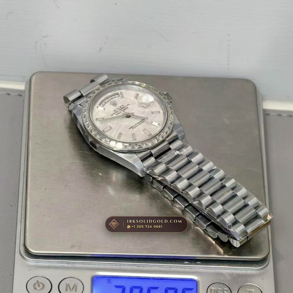 Rolex Day-Date 40 Gibeon Meteorite Dial 18K Everose Gold Reference 228235 — Hallmarked Edition — Studio Gallery Plate IX in 18K Rose Gold Au750 (210.9g Verified Mass, Rolex Manufacture Cal. 3255 - 70h Power Reserve)