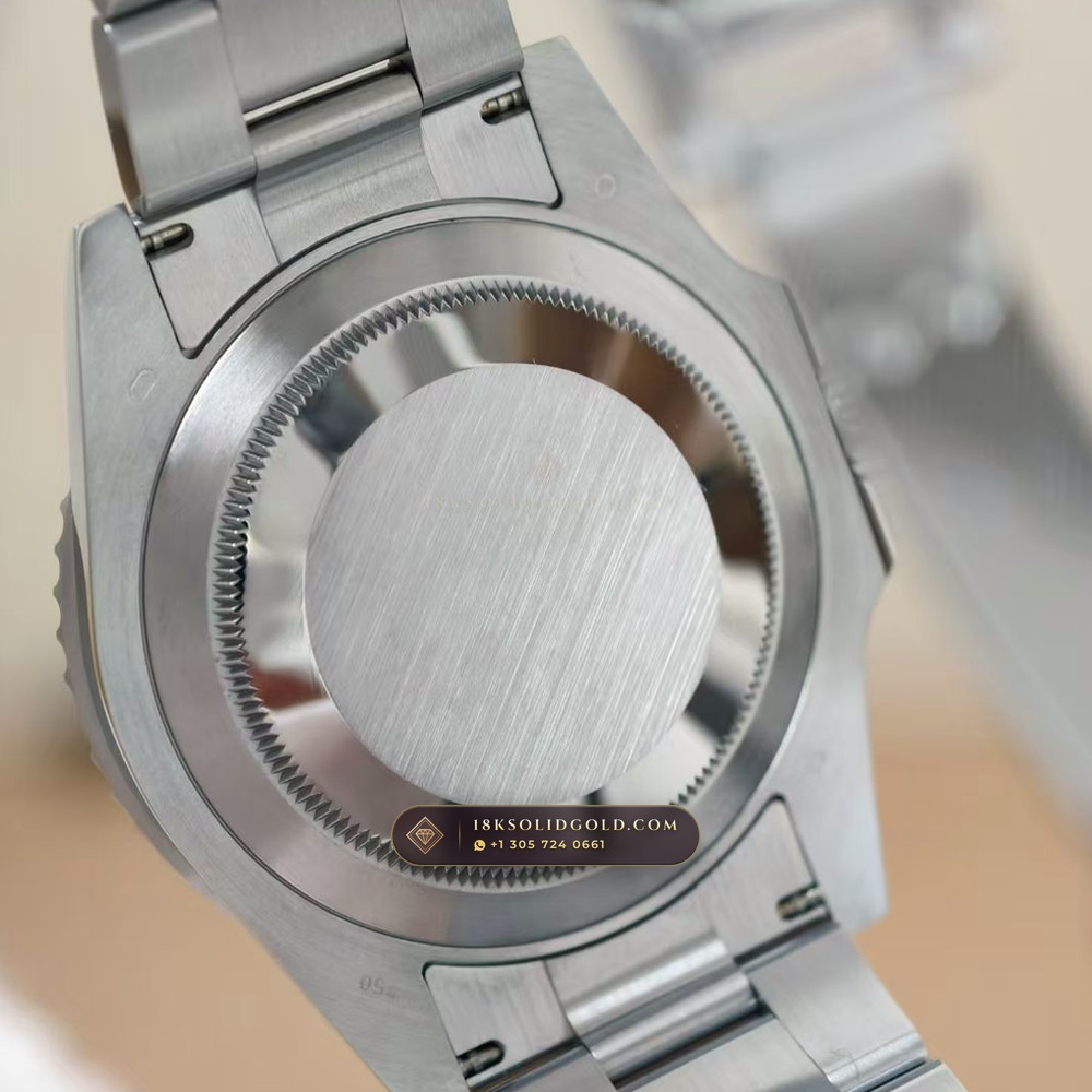 Rolex Submariner Date Graduated Royal Blue Sunburst Dial 18K White Gold Reference 126619LB — Hallmarked Edition — Studio Gallery Plate VII in 18K White Gold Au750 (227.4g Verified Mass, Rolex Manufacture Cal. 3235 - 70h Power Reserve)