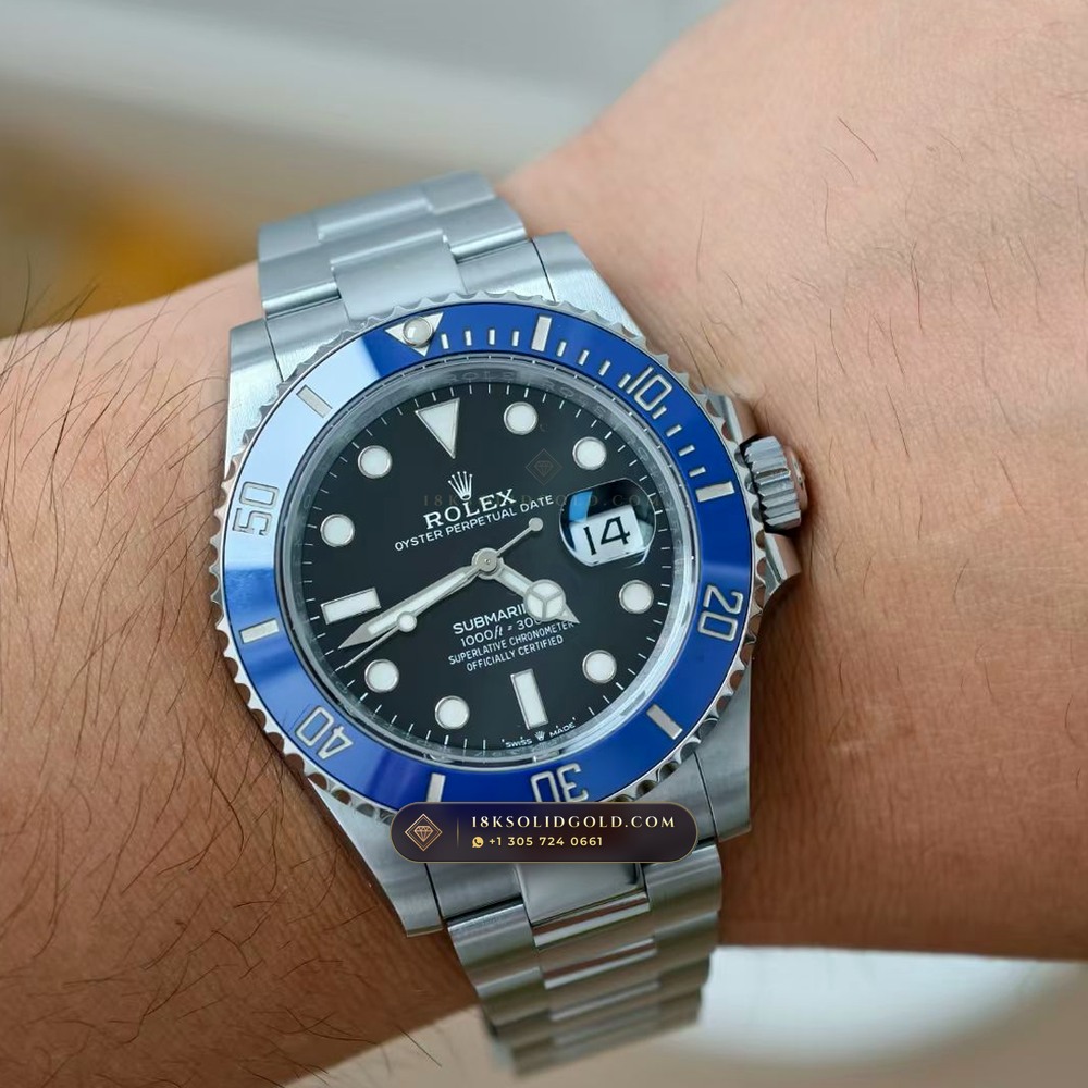 Rolex Submariner Date Graduated Royal Blue Sunburst Dial 18K White Gold Reference 126619LB — Hallmarked Edition — Studio Gallery Plate IX in 18K White Gold Au750 (227.4g Verified Mass, Rolex Manufacture Cal. 3235 - 70h Power Reserve)