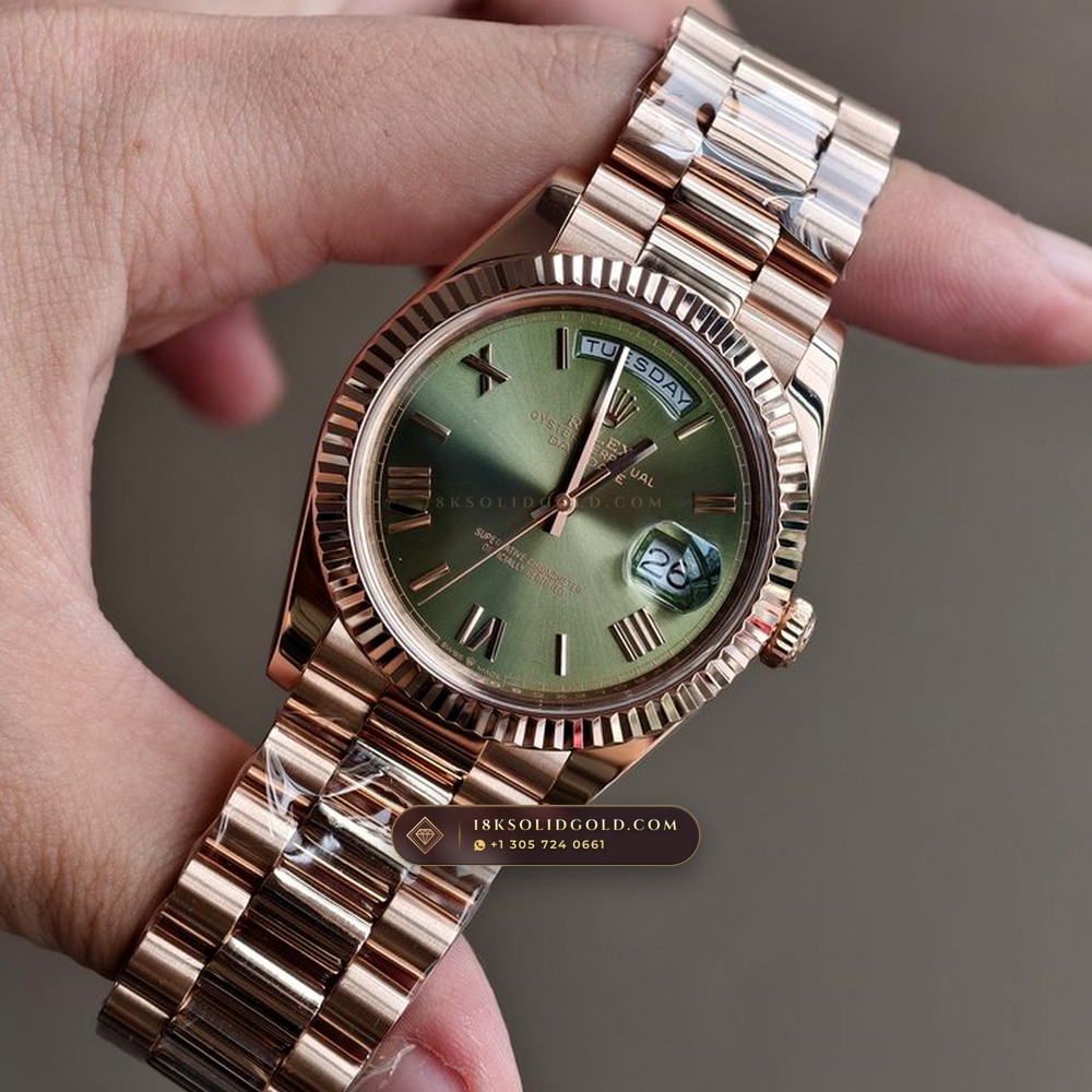Rolex Day-Date 40 60th Anniversary Olive Green Dial 18K Everose Gold Reference 228235 — Hallmarked Edition angle 3