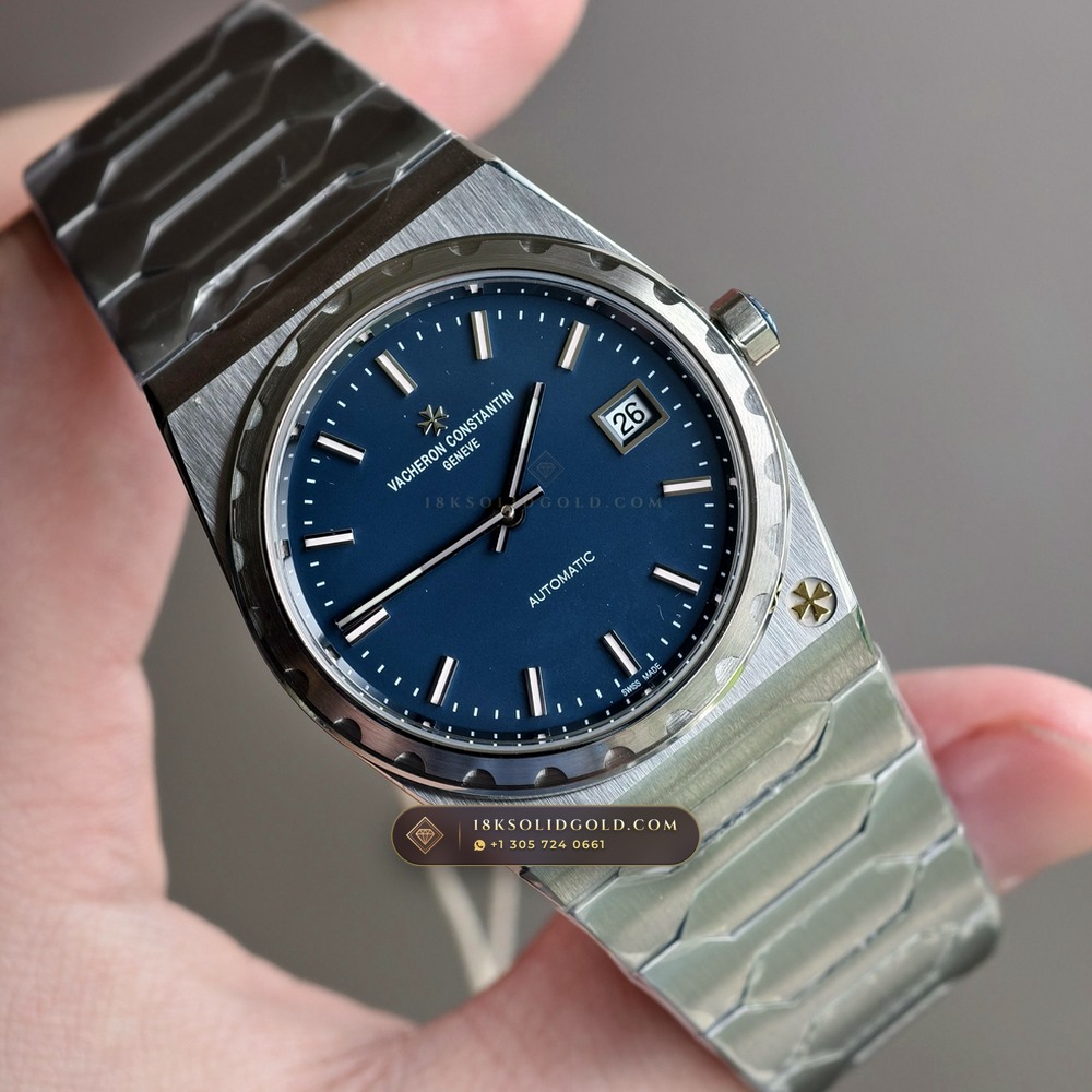 Vacheron Constantin Historiques 222 Jumbo 37mm Blue-Grey Dial Reference 4200H/222A-B934 — Salon Edition angle 2