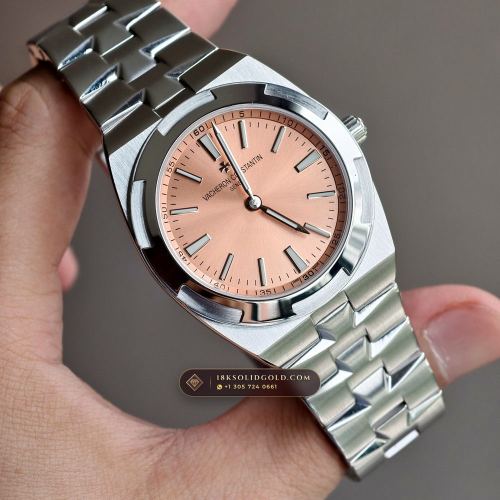 Vacheron Constantin Overseas Self-Winding 41mm 950 Platinum Reference 2500V/220P-H028 — Hallmarked Edition angle 2