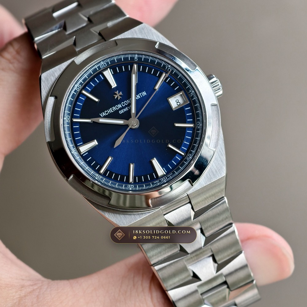 Vacheron Constantin Overseas Self-Winding 41mm Reference 4500V/110A-B128 — Salon Edition angle 2